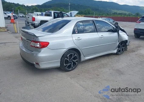 2013 Toyota Corolla S z USA, uszkodzony, nr VIN 2T1BU4EE1DC004028